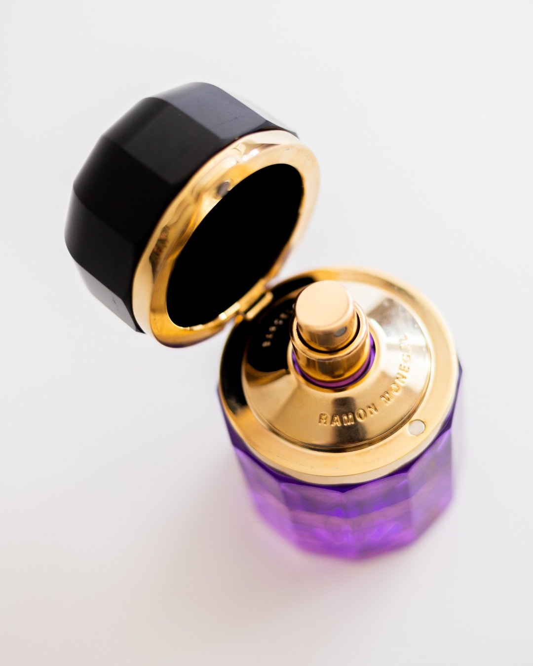 Perfume Olé - Ramon Monegal