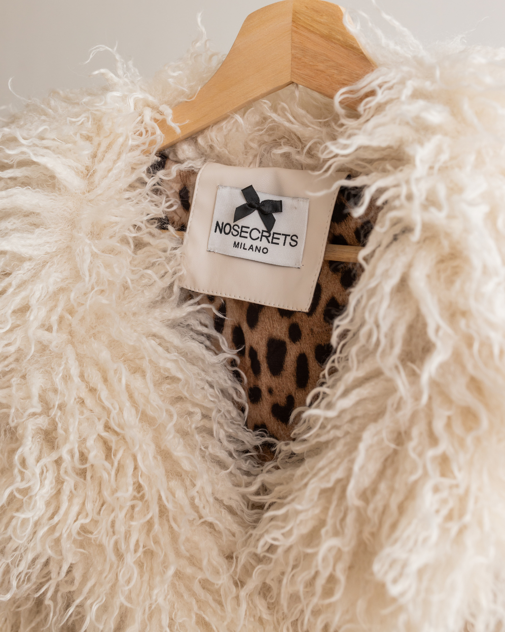 Casaco de Pelo - NoSecrets