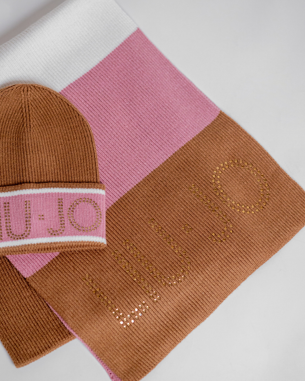 Conjunto Gorro + Cachecol - LiuJo