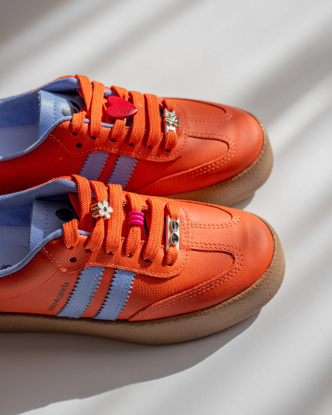 Sapatilhas - Cravo & Canela