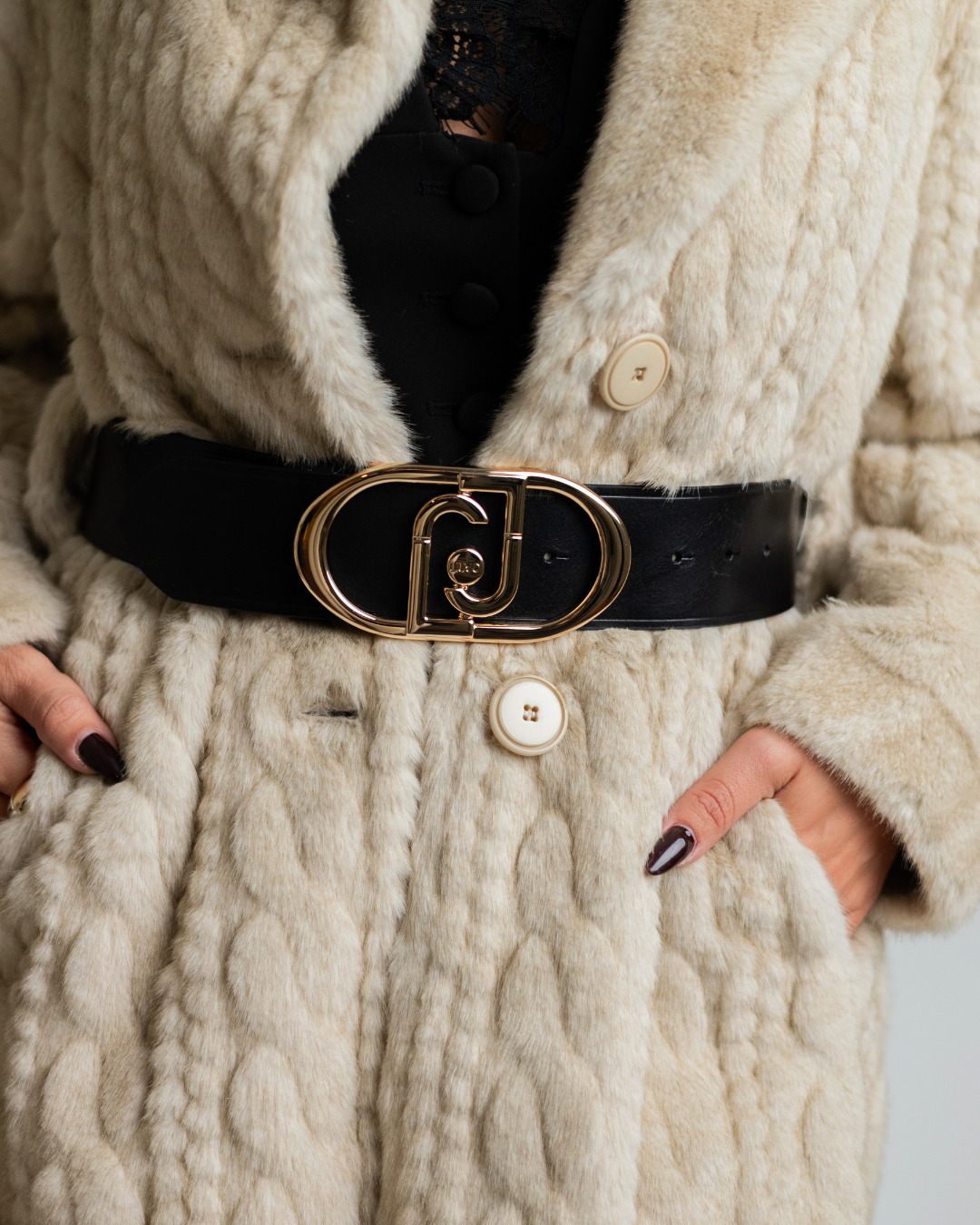 Casaco de Pelo - NoSecrets