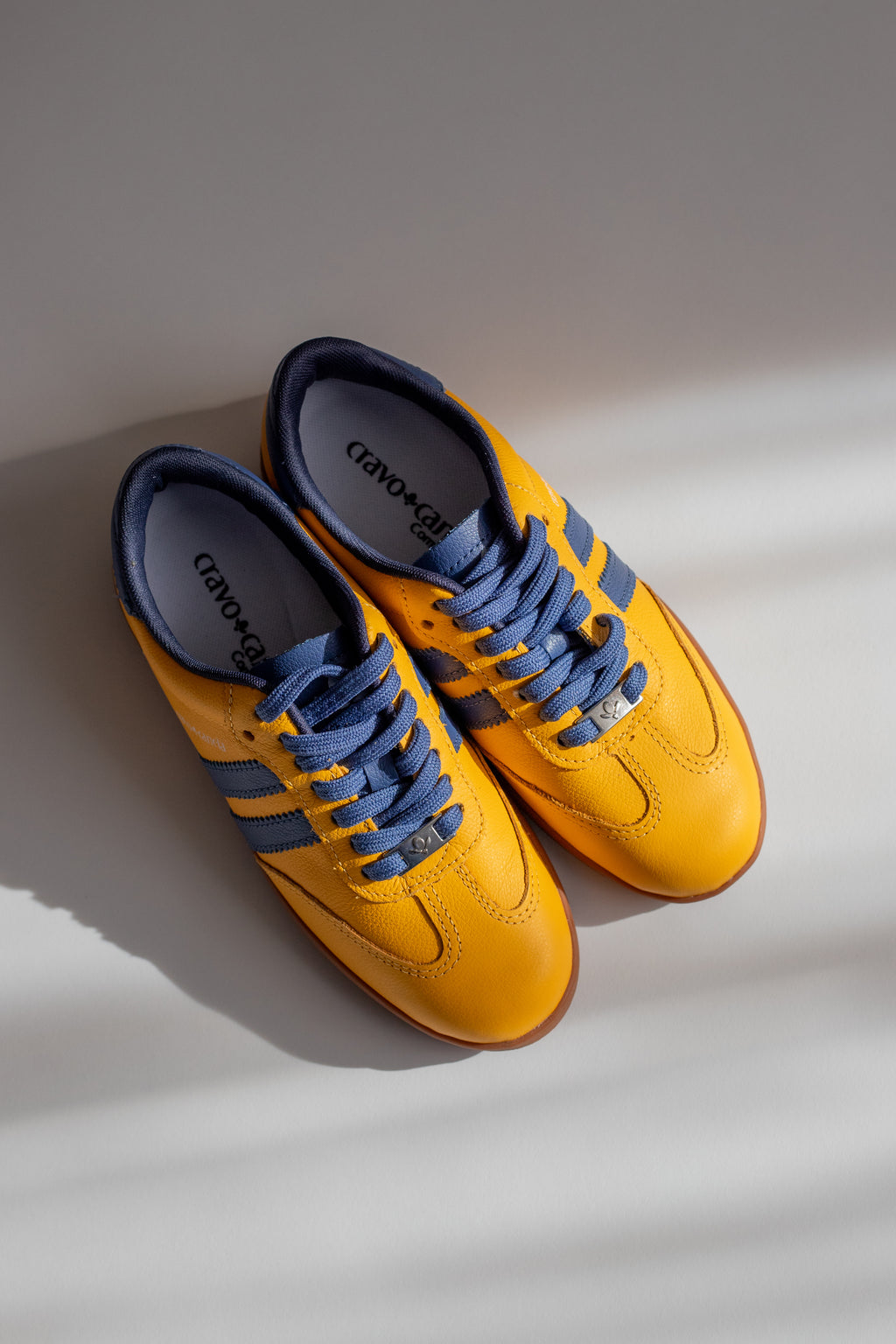 Sapatilhas - Cravo & Canela