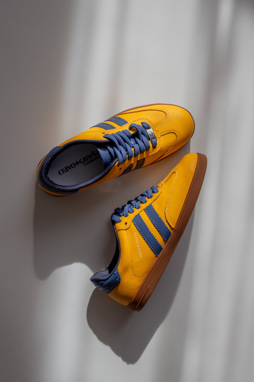 Sapatilhas - Cravo & Canela