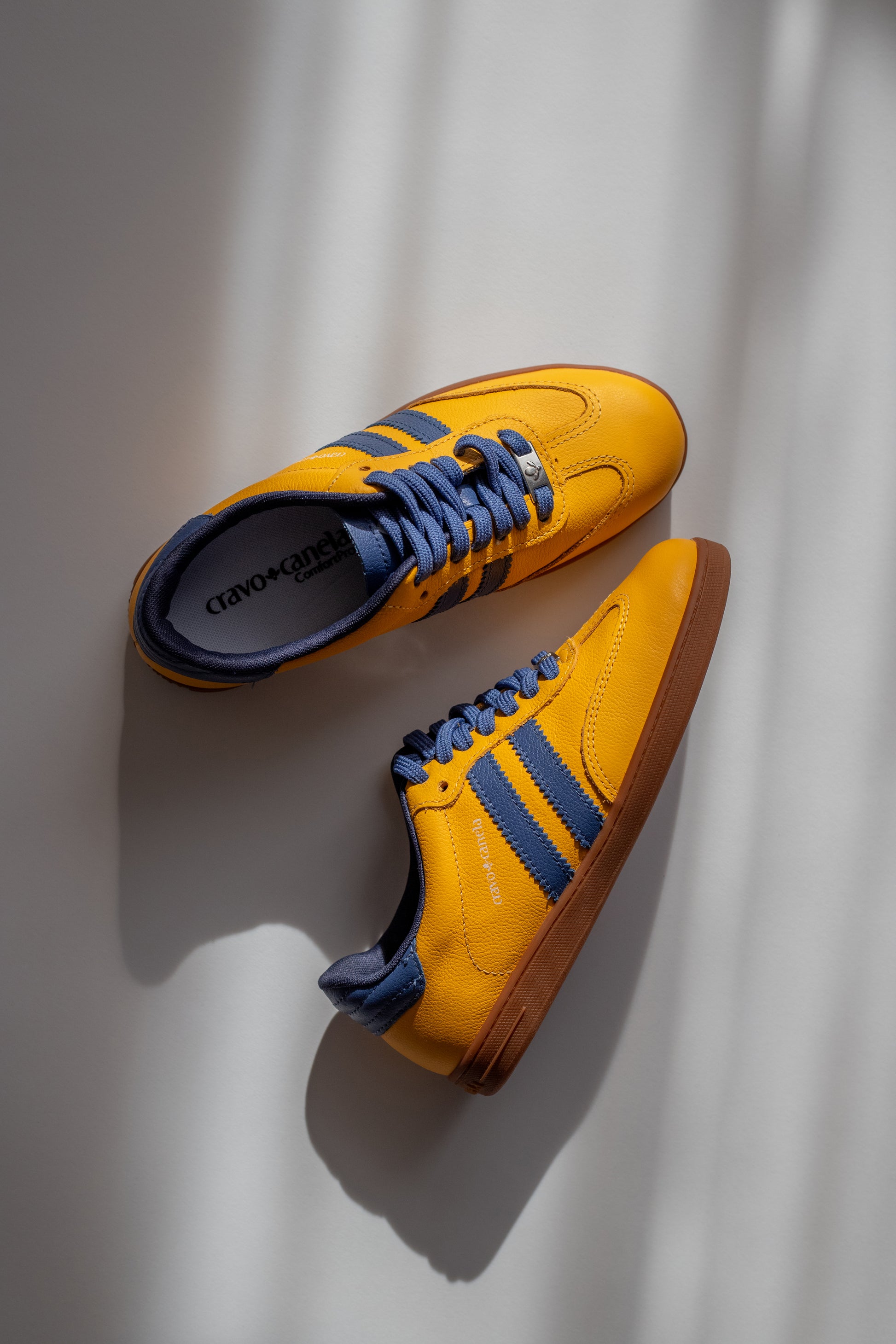 Sapatilhas - Cravo & Canela