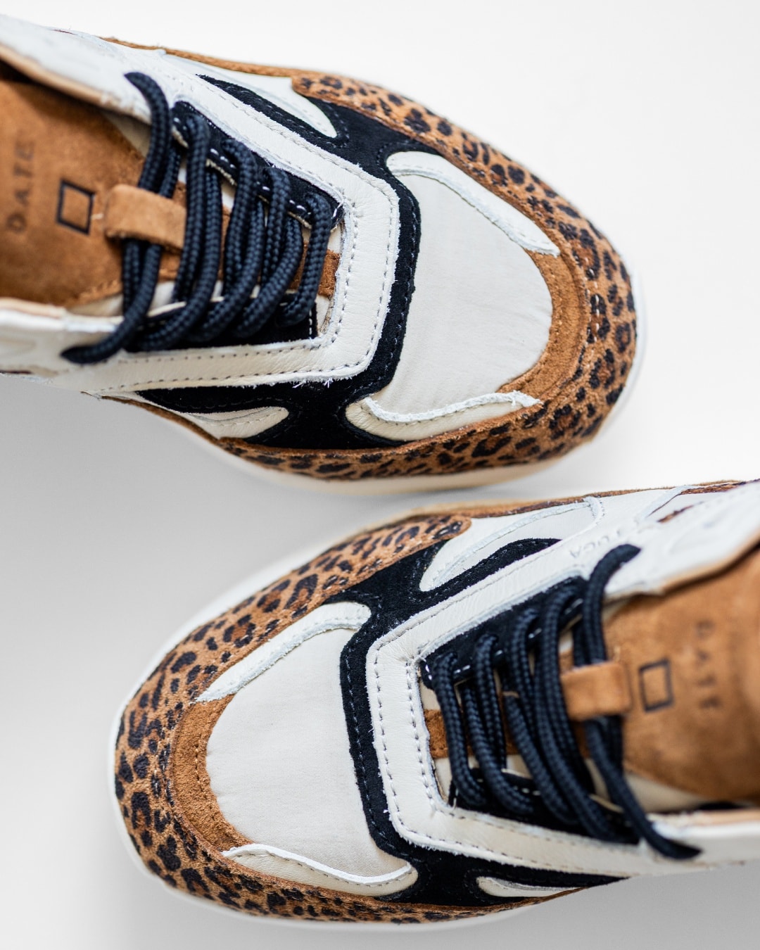 Sapatilhas - D.A.T.E