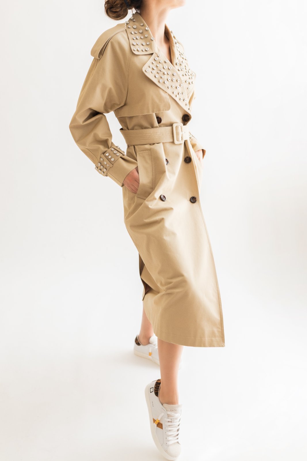 Trench Coat C/ Brilhantes