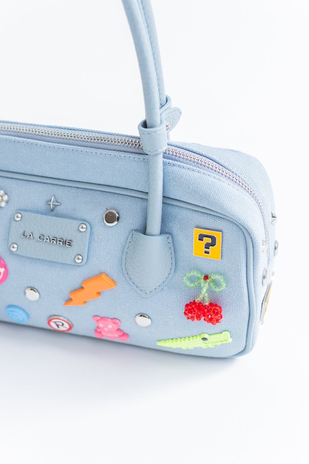 Shoulder Bag c/emblemas