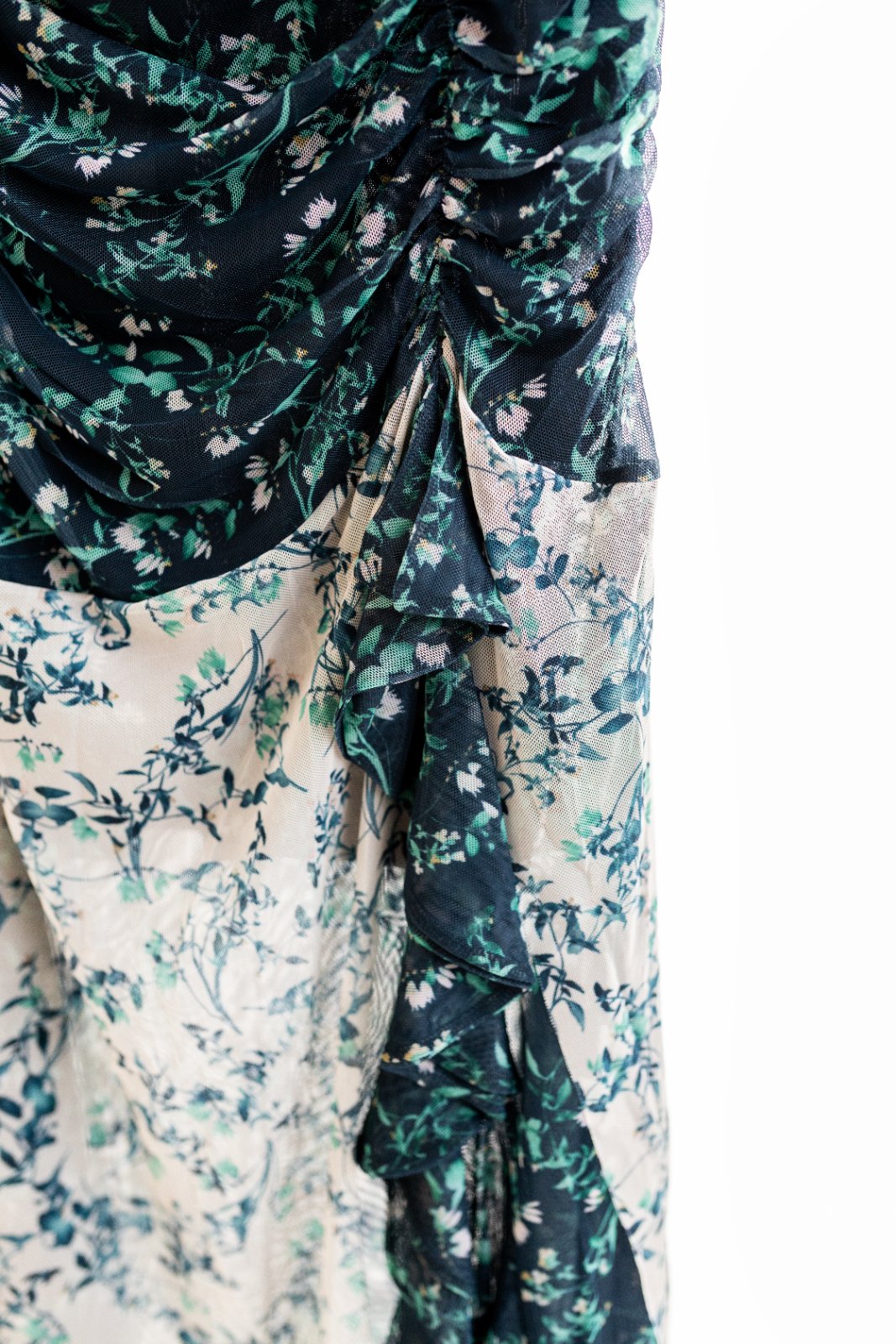Vestido Tule Flores
